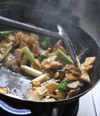 豚肉のネギ炒め